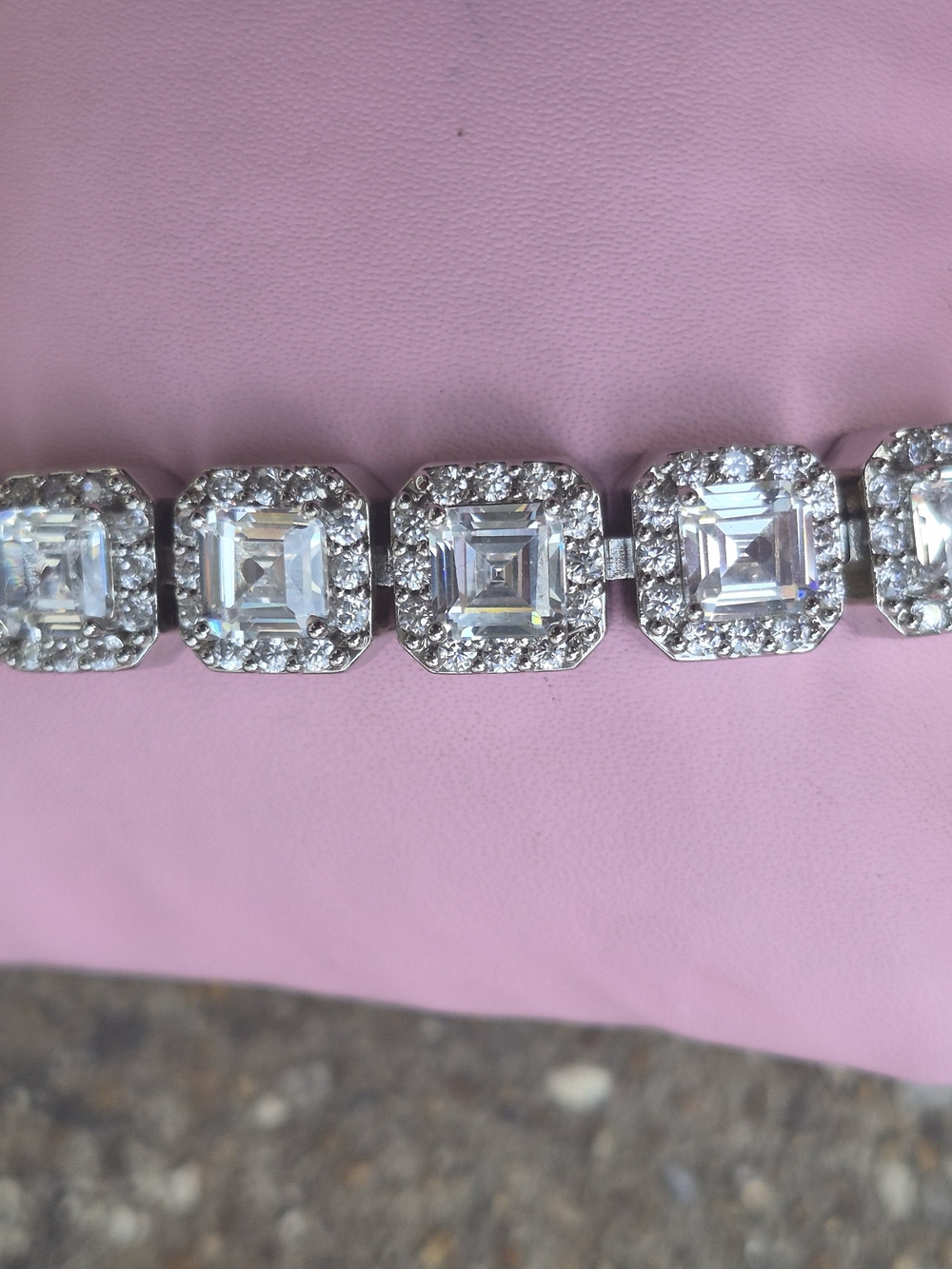VVS1 20.5 Caratl * Ascher-Cut w/ Pavé accents 8 Inch* New Moissanite Bracelet
